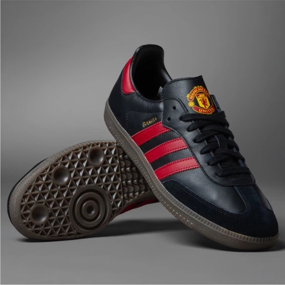 ADIDAS Men’s Samba Manchester United Team Shoes Black/Real Red US 9 NEW - Picture 1 of 14